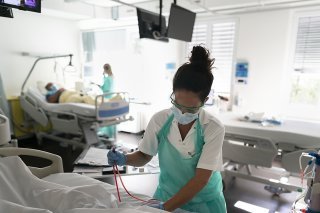 Le secteur de la santé figure parmi ceux qui sont le plus à la recherche de nouvelles personnes à embaucher. (archives)